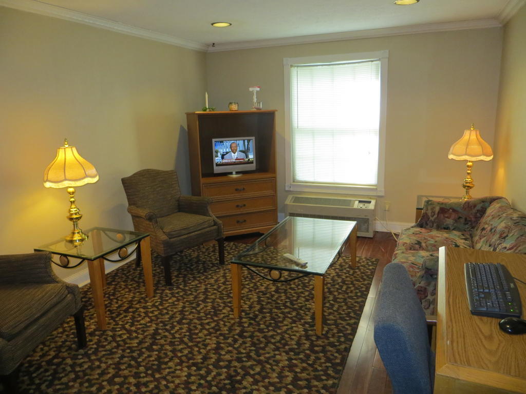 Americourt Hotel And Suites - Elizabethton 외부 사진